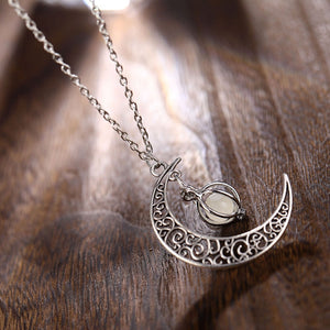 Women Glowing Necklaces